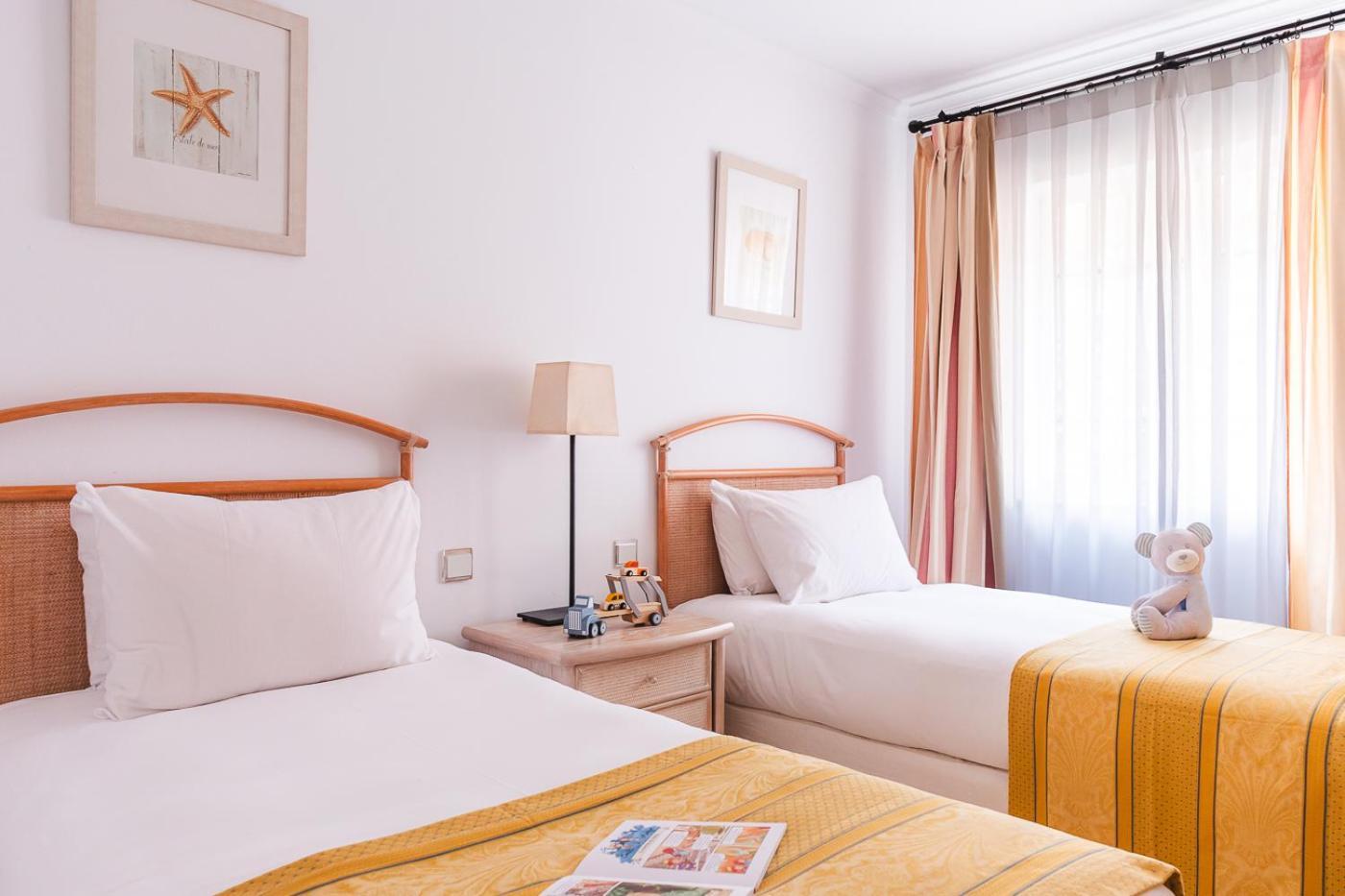 Ona Lomas Village - Club Aparthotel 3*