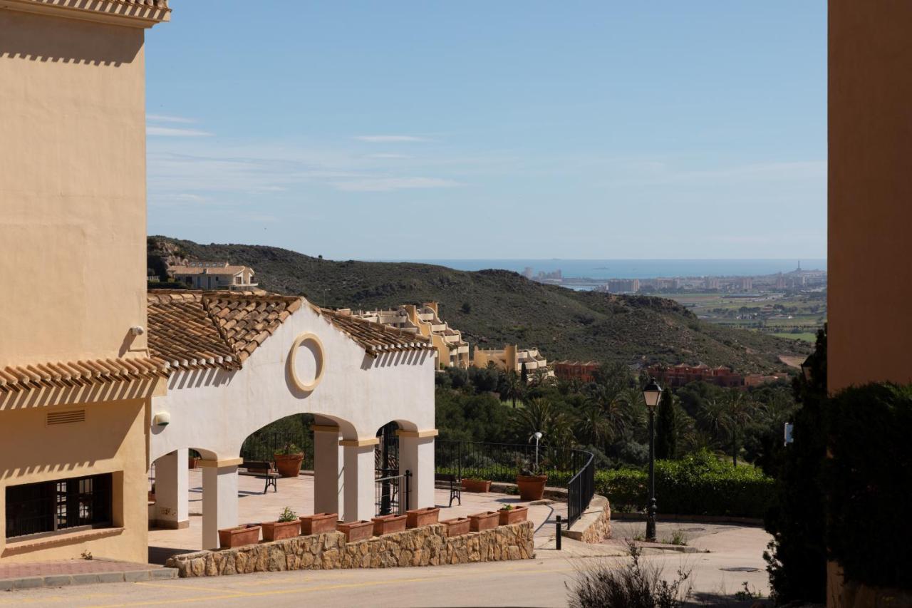 Hotel apartamentowy Ona Lomas Village - Club 3*