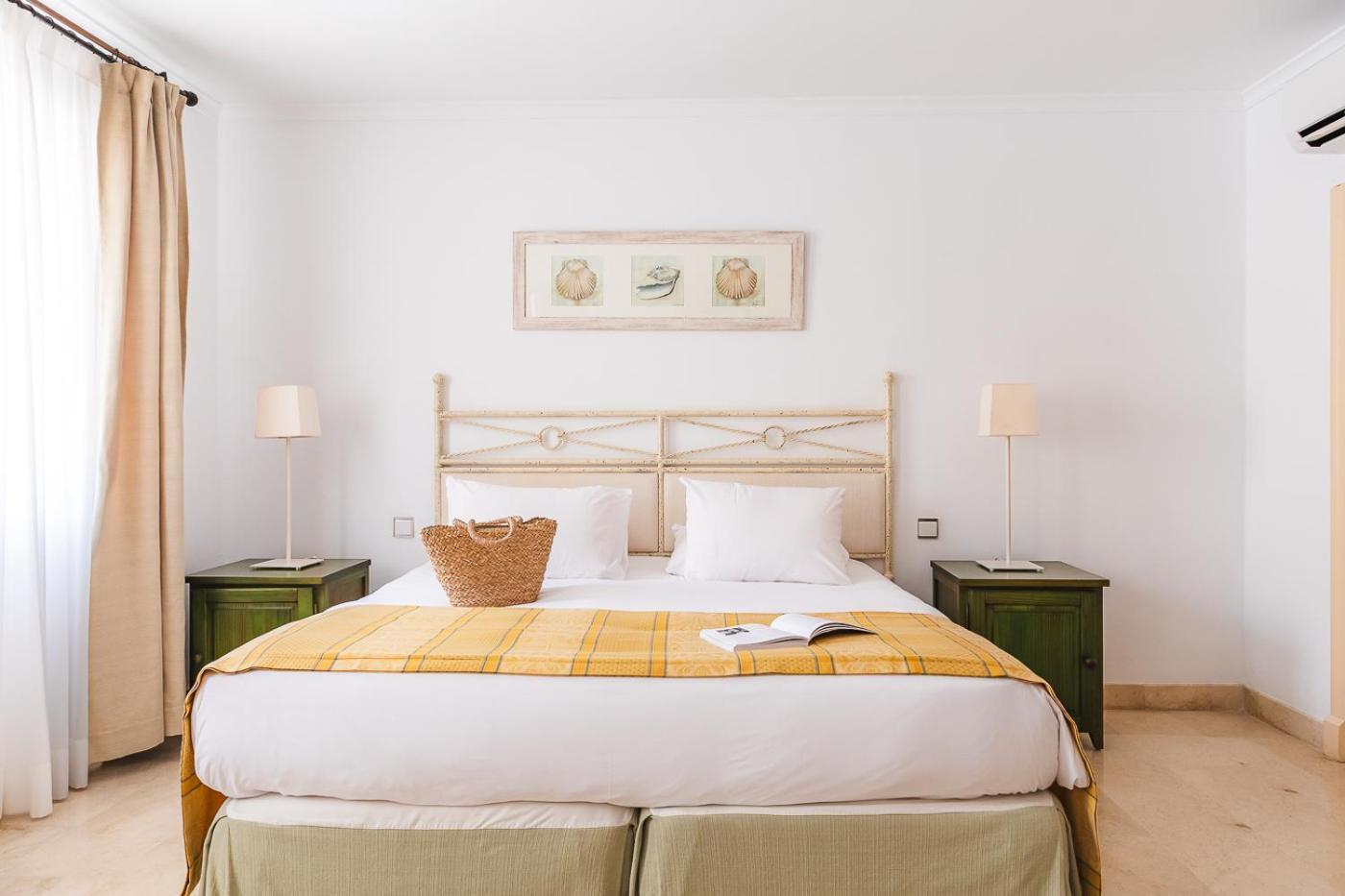 Hotel apartamentowy Ona Lomas Village - Club 3*