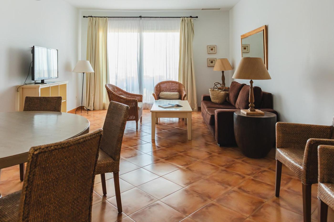 Ona Lomas Village - Club Hotel apartamentowy 3*